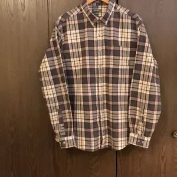 Eddie Bauer Other - Eddie Bauer Men's Black & Cream Plaid Button-Down Shirt